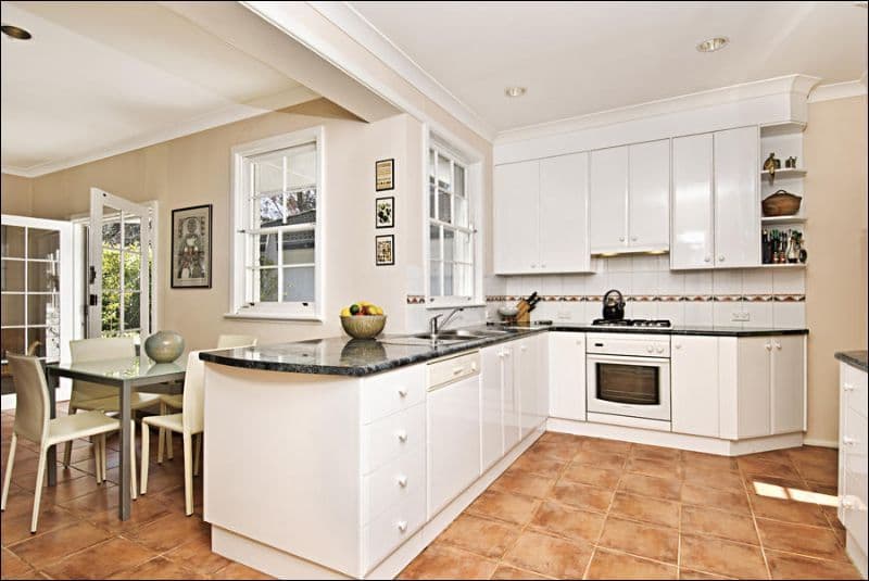 11 John Savage Crescent, WEST PENNANT HILLS NSW 2125, West Pennant Hills - Thumbnail 2