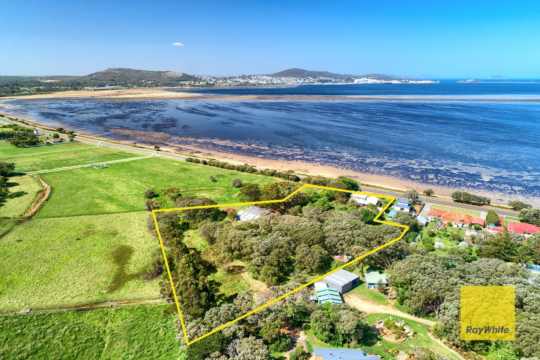 308 Frenchman Bay Road, Robinson WA 6330, Robinson - Thumbnail 3