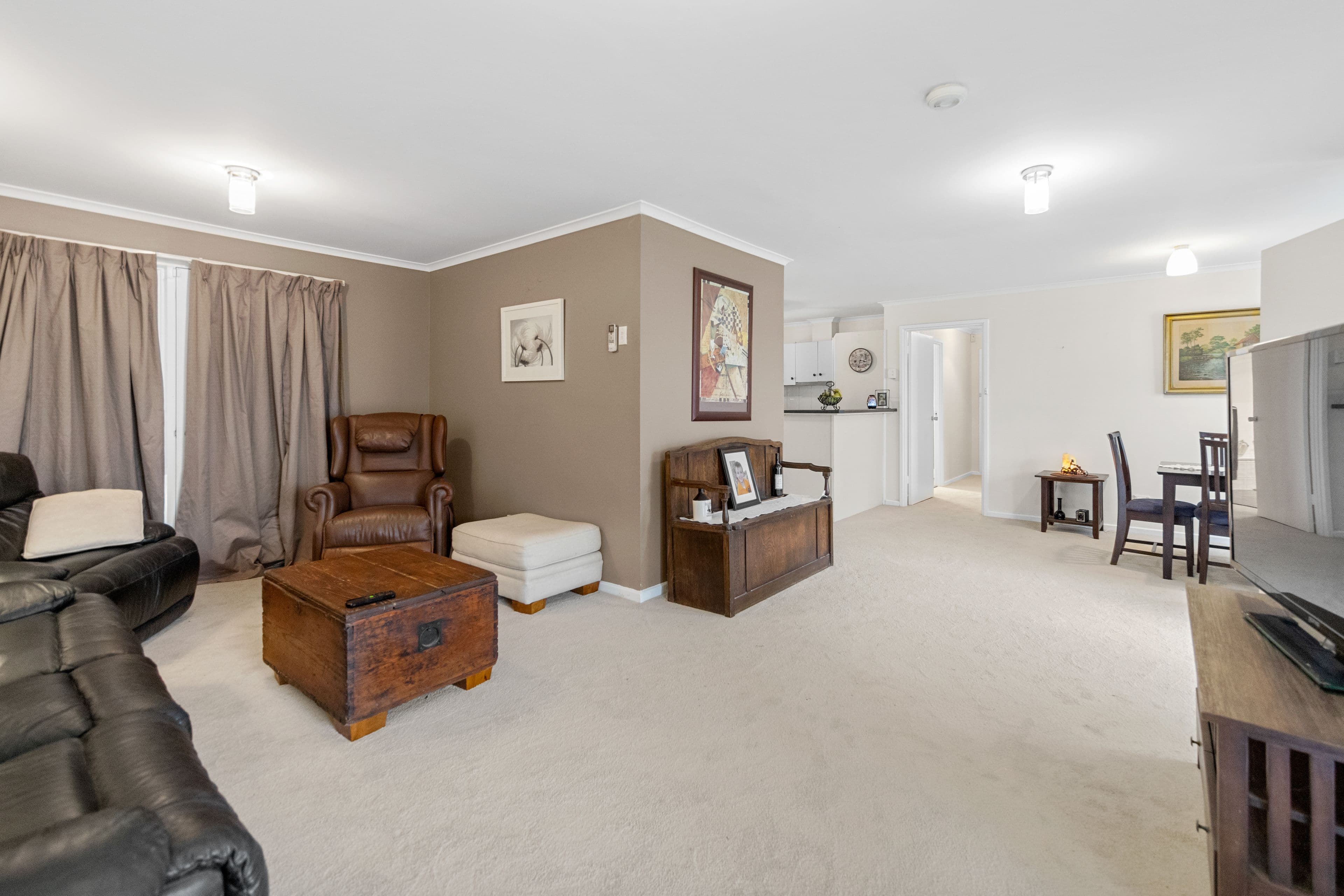 4 Lysle Court, Smithfield SA 5114, Smithfield - Thumbnail 4