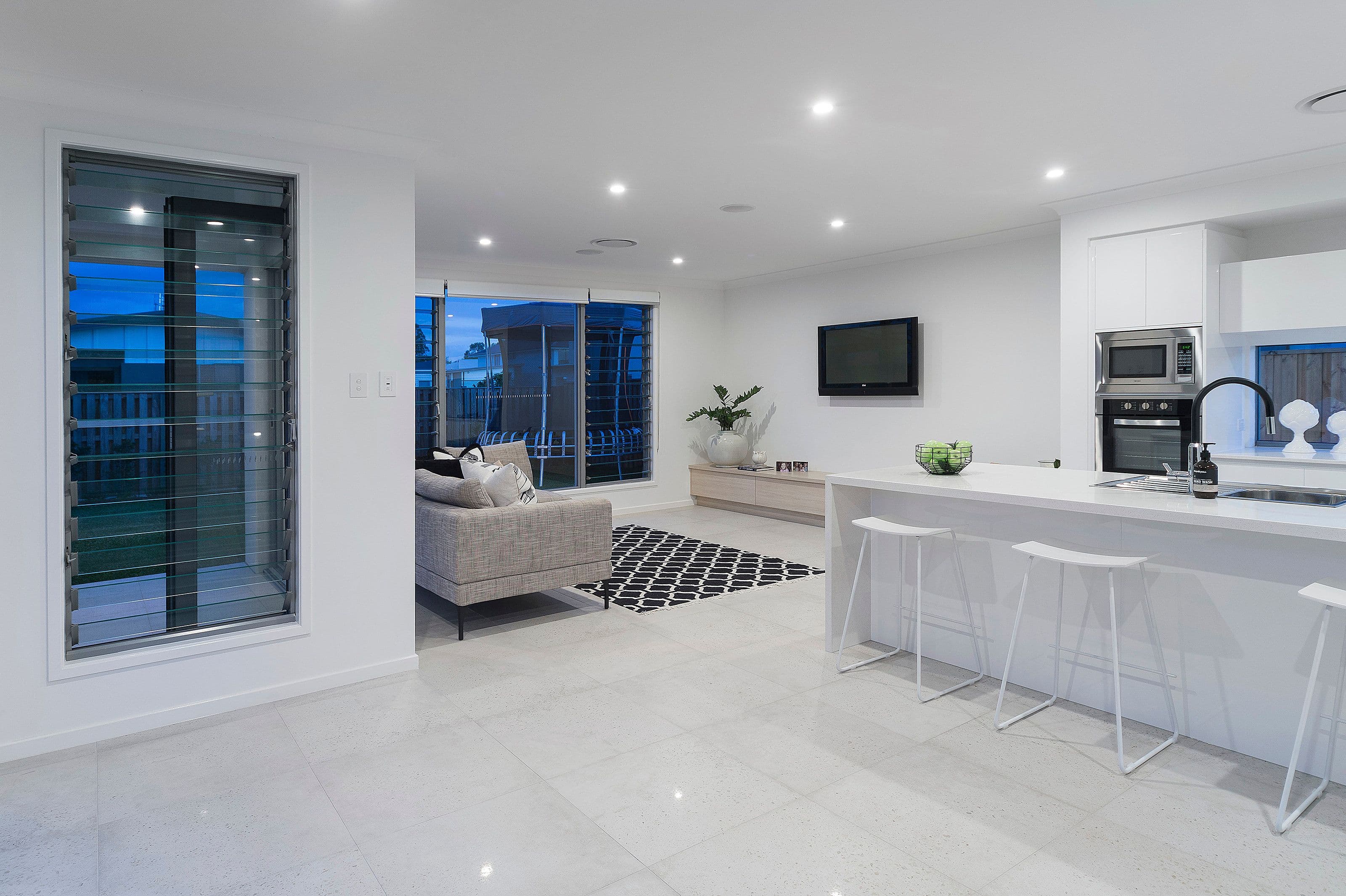 35 North Quay Circuit, Hope Island QLD 4212, Hope Island - Thumbnail 6