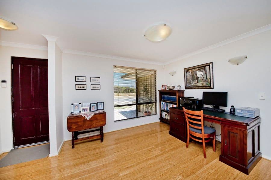 20 Derbi Road, Alexander Heights WA 6064, Alexander Heights - Thumbnail 2