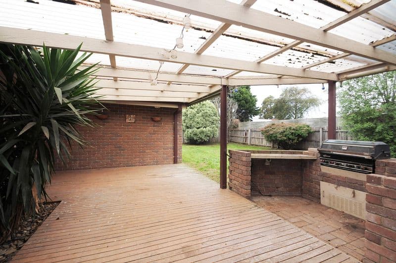 6 Heatherleigh Court, CARRUM DOWNS VIC 3201, Carrum Downs - Thumbnail 2