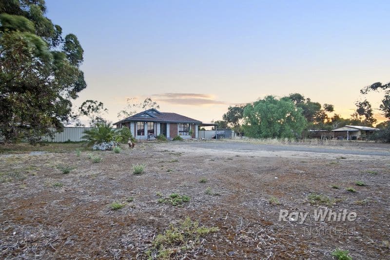 12 Peppermint Road, Lewiston SA 5501, Lewiston - Thumbnail 2