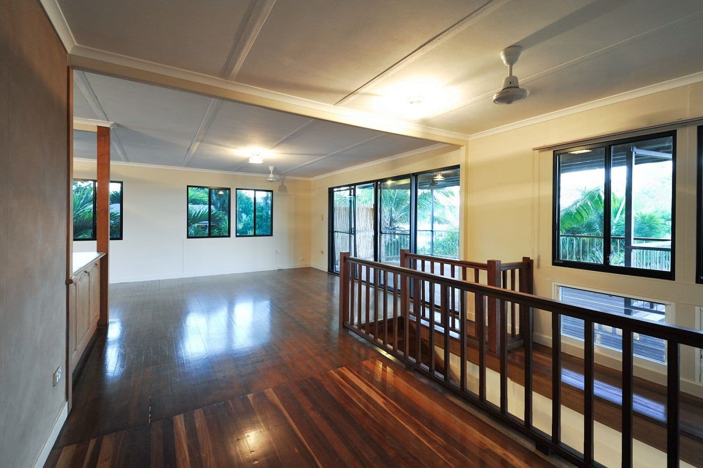 8 Balaka Street, Cannonvale QLD 4802, Cannonvale - Thumbnail 7