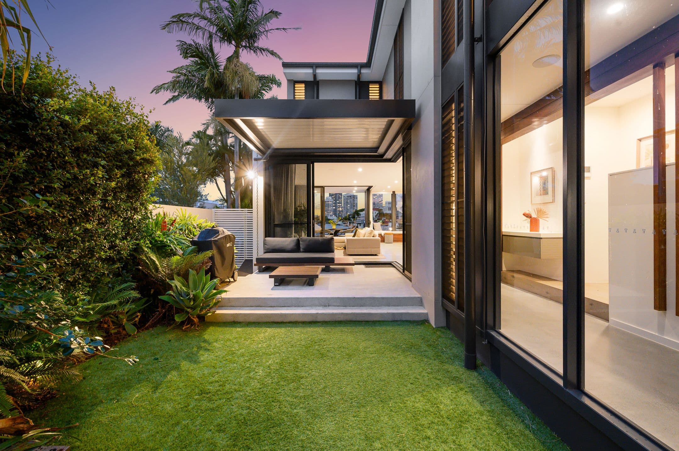 8 Jennifer Avenue, Runaway Bay QLD 4216, Runaway Bay - Thumbnail 6