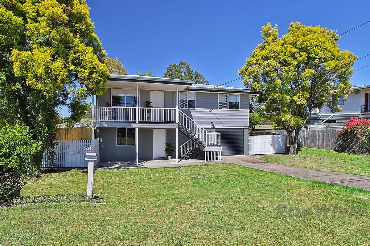 10 Madden Street, Silkstone QLD 4304, Silkstone - Thumbnail 2