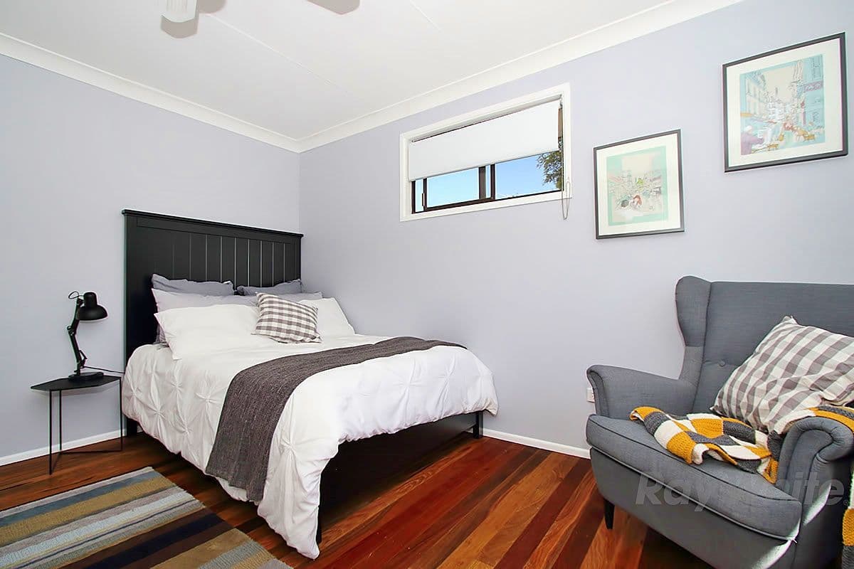 10 Madden Street, Silkstone QLD 4304, Silkstone - Thumbnail 6