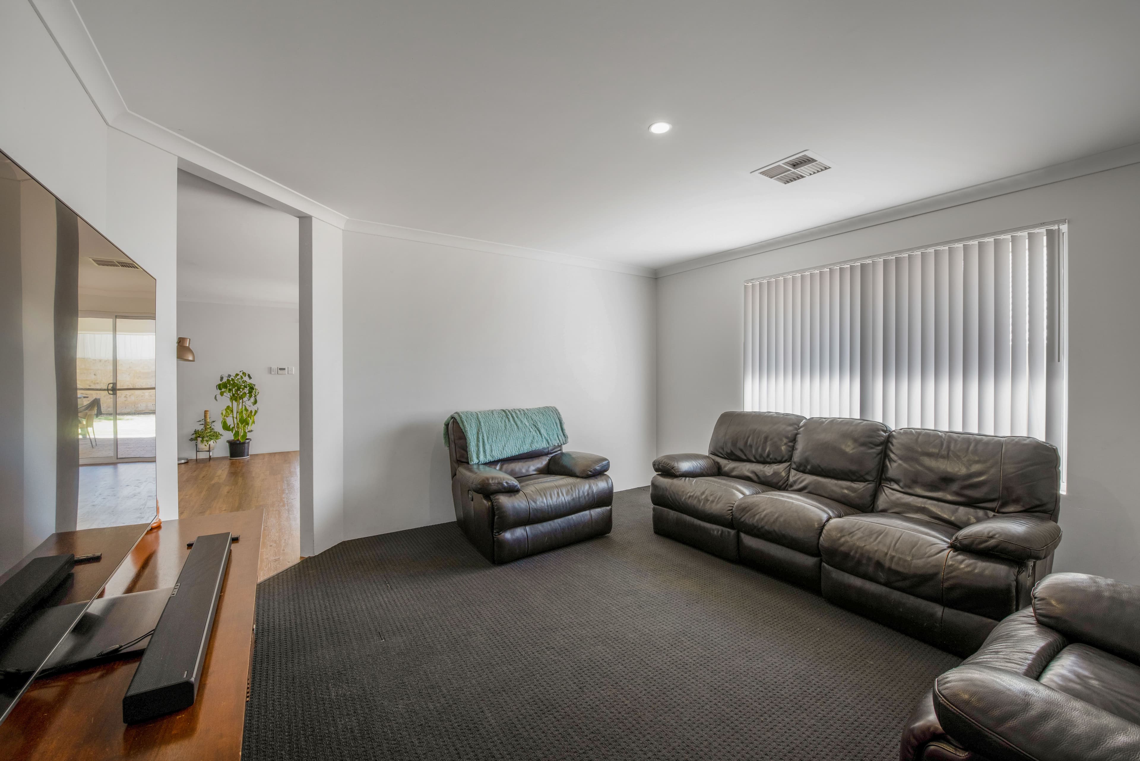 5 Morningstar Grange, Wandina WA 6530, Wandina - Thumbnail 4