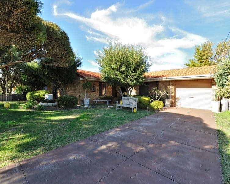 15 Hennessy Way, ROCKINGHAM WA 6168, Rockingham - Image 1