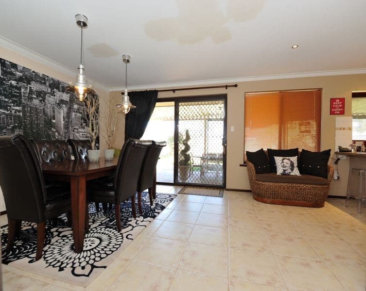 15 Hennessy Way, ROCKINGHAM WA 6168, Rockingham - Thumbnail 3