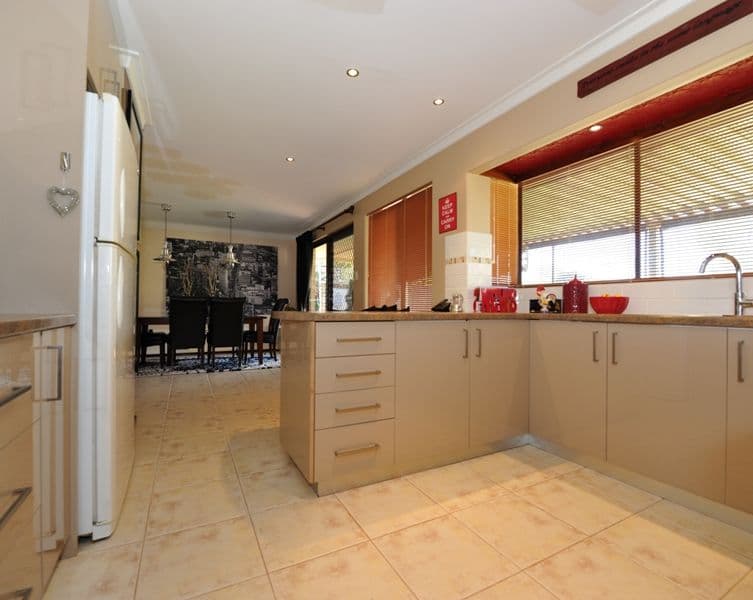 15 Hennessy Way, ROCKINGHAM WA 6168, Rockingham - Thumbnail 6