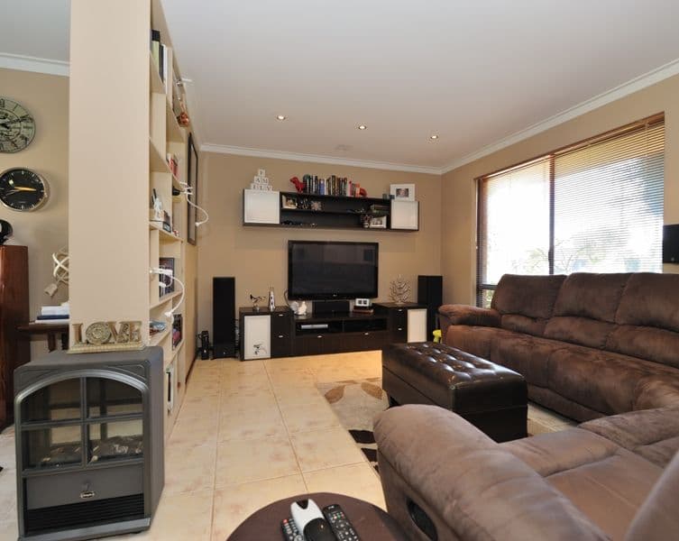 15 Hennessy Way, ROCKINGHAM WA 6168, Rockingham - Thumbnail 8