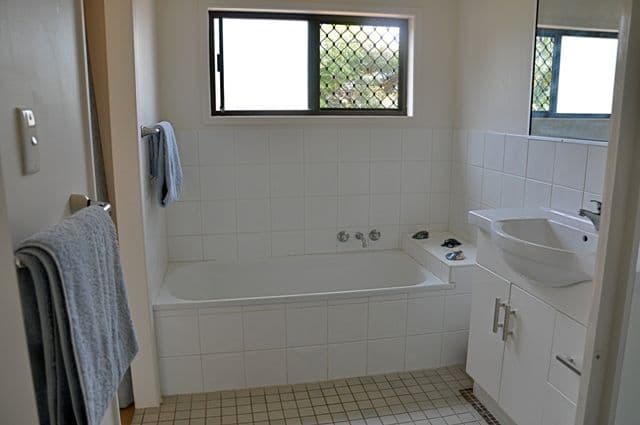 32 Meadow Brook Crescent, MERRIMAC QLD 4226, Merrimac - Thumbnail 8