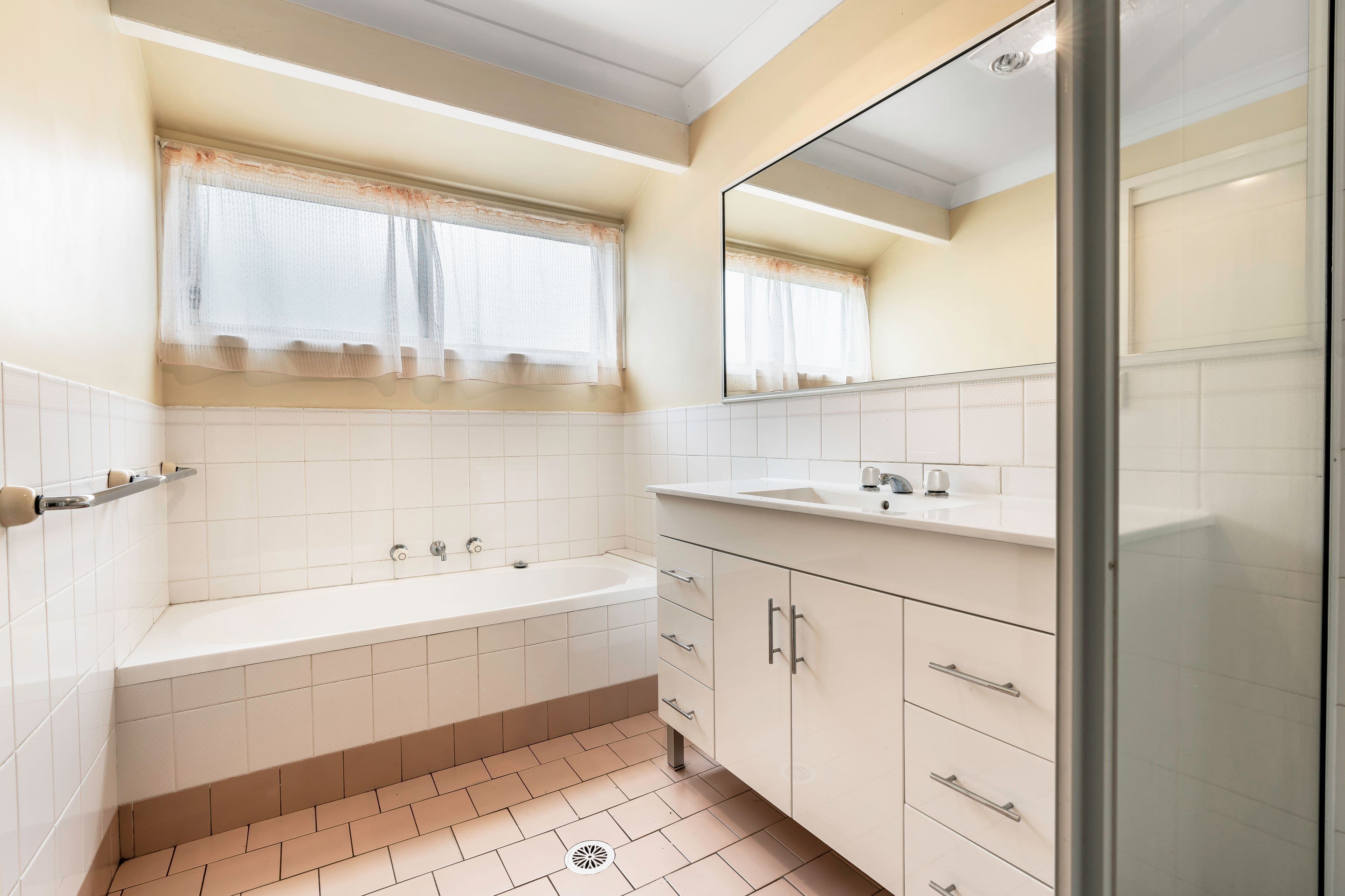 33 Lynburn Avenue, Bomaderry NSW 2541, Bomaderry - Thumbnail 3