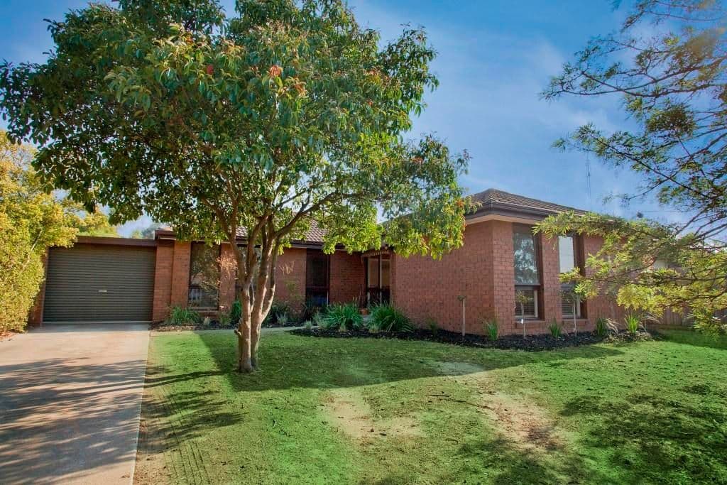 70 Smeaton Close, LARA VIC 3212, Lara - Image 1