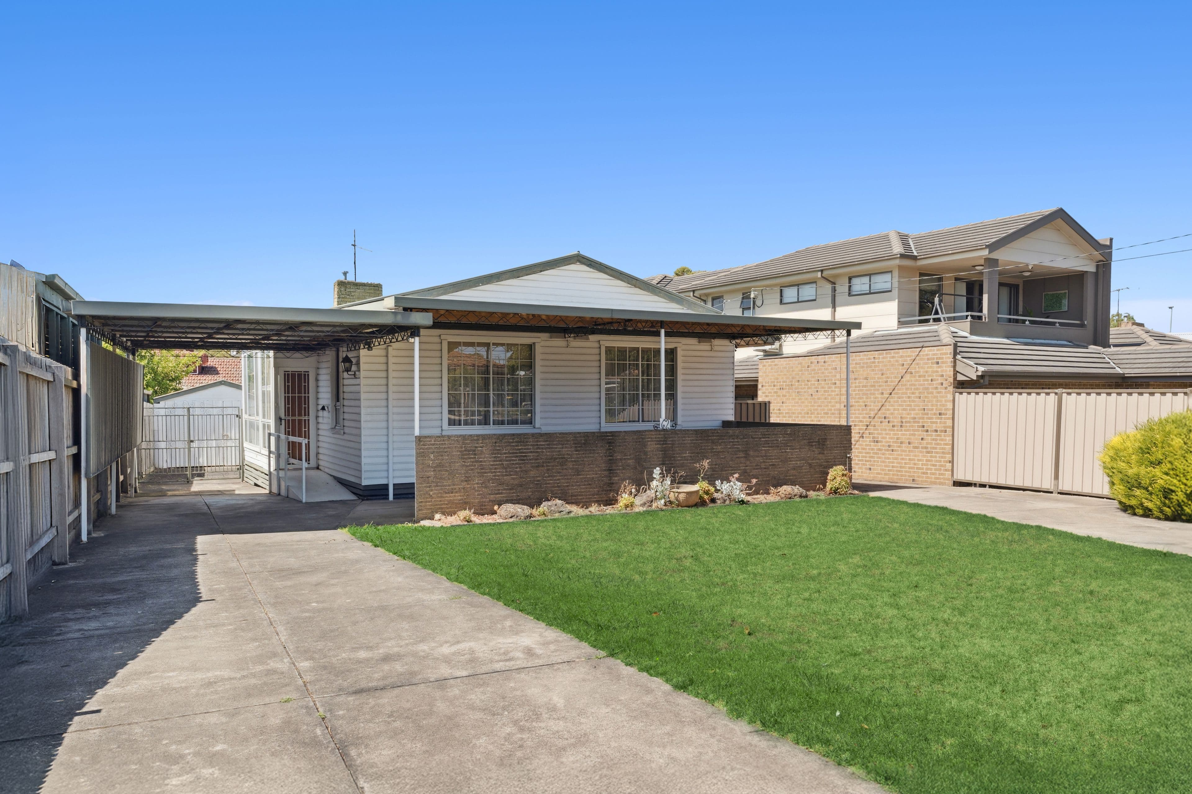 62 Goulburn Avenue, Reservoir VIC 3073, Reservoir - Image 1