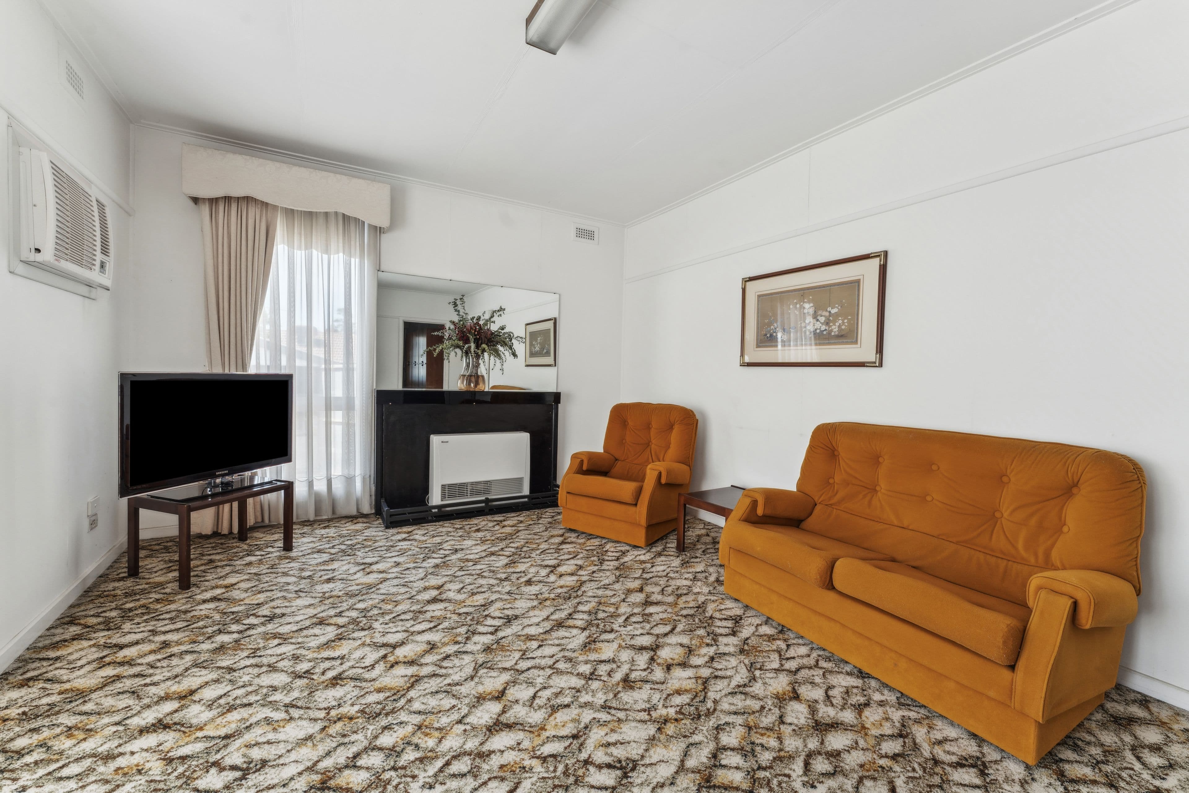 62 Goulburn Avenue, Reservoir VIC 3073, Reservoir - Thumbnail 4