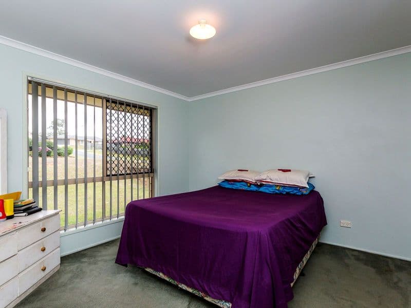 17 Sutherland Crescent, GOODNA QLD 4300, Goodna - Thumbnail 3
