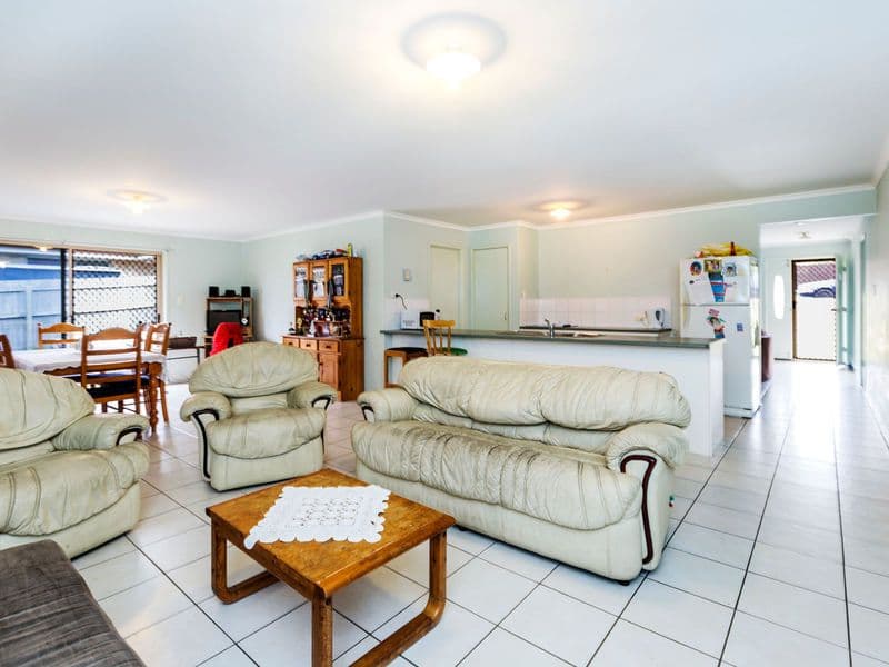 17 Sutherland Crescent, GOODNA QLD 4300, Goodna - Thumbnail 7