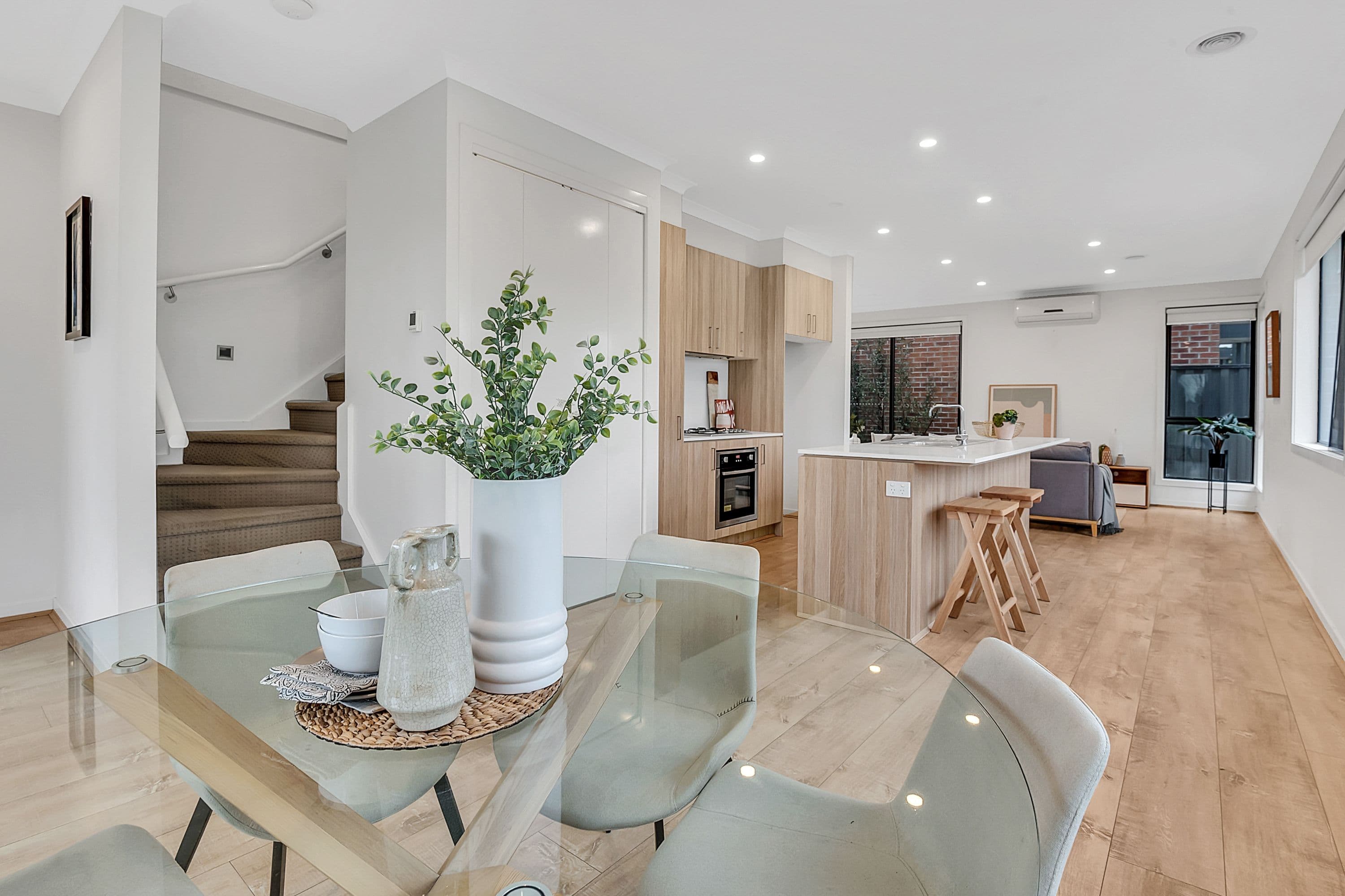 24 Ardour Grove, Craigieburn VIC 3064, Craigieburn - Thumbnail 2