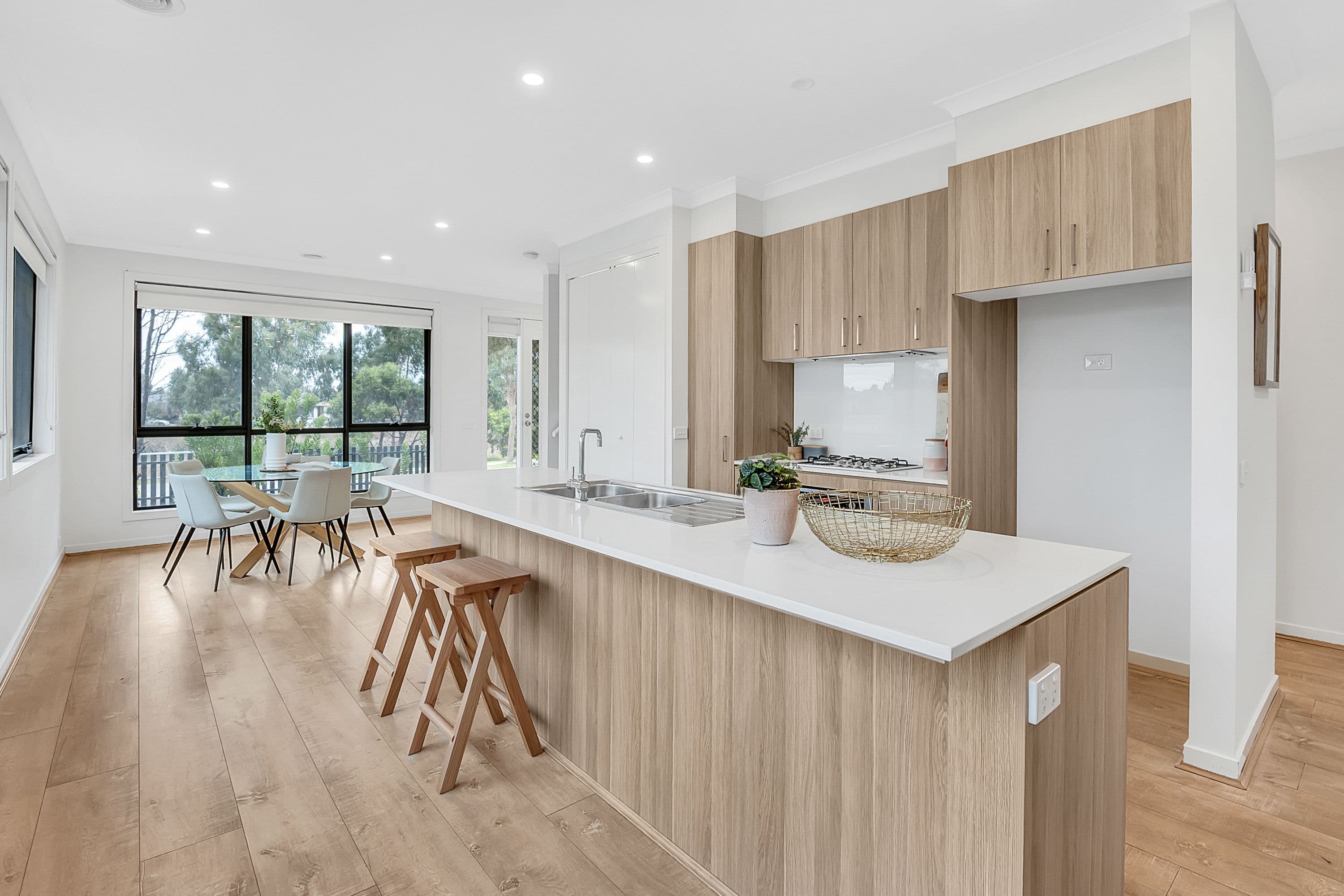 24 Ardour Grove, Craigieburn VIC 3064, Craigieburn - Thumbnail 4