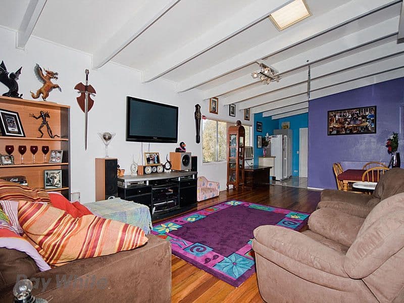 7 Garnet Avenue, Kallangur QLD 4503, Kallangur - Thumbnail 4