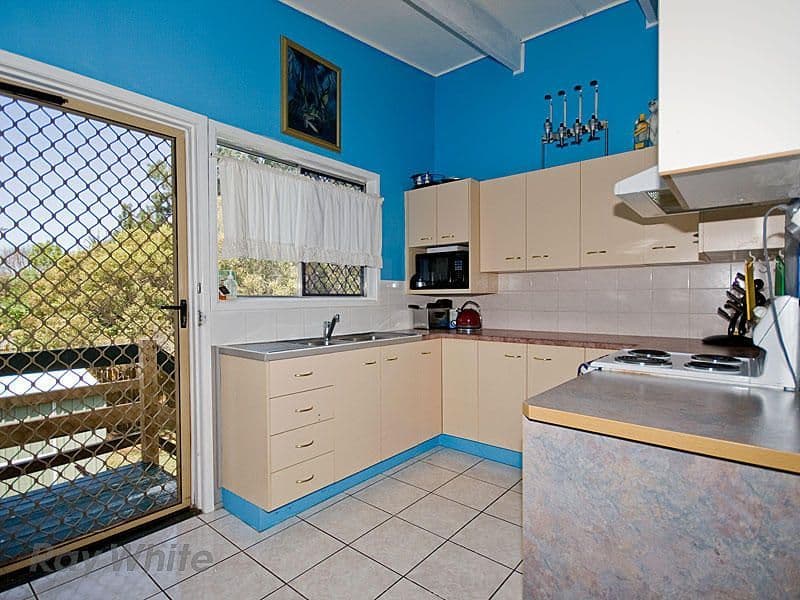 7 Garnet Avenue, Kallangur QLD 4503, Kallangur - Thumbnail 6