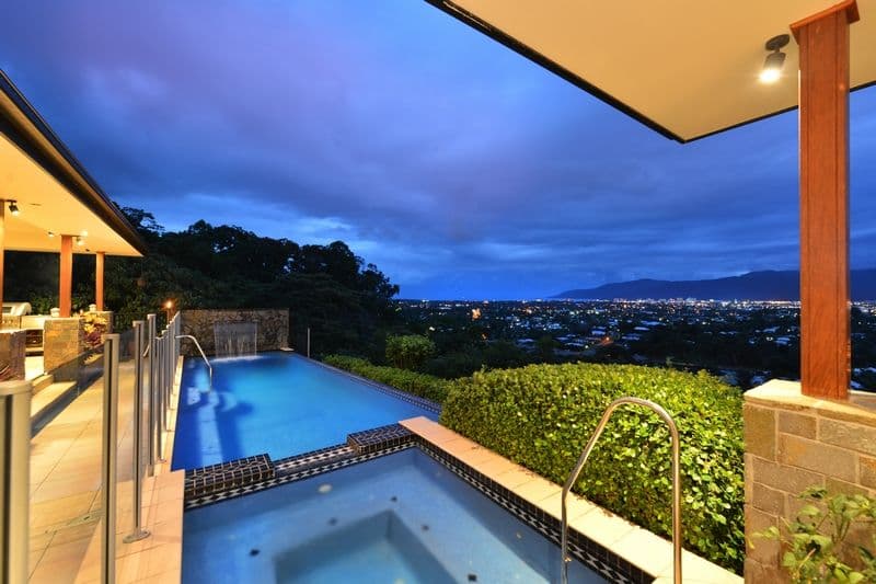 9 Solomon Place, MOOROOBOOL QLD 4870, Mooroobool - Image 1