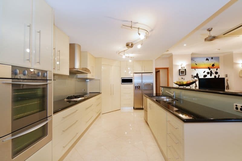 9 Solomon Place, MOOROOBOOL QLD 4870, Mooroobool - Thumbnail 6