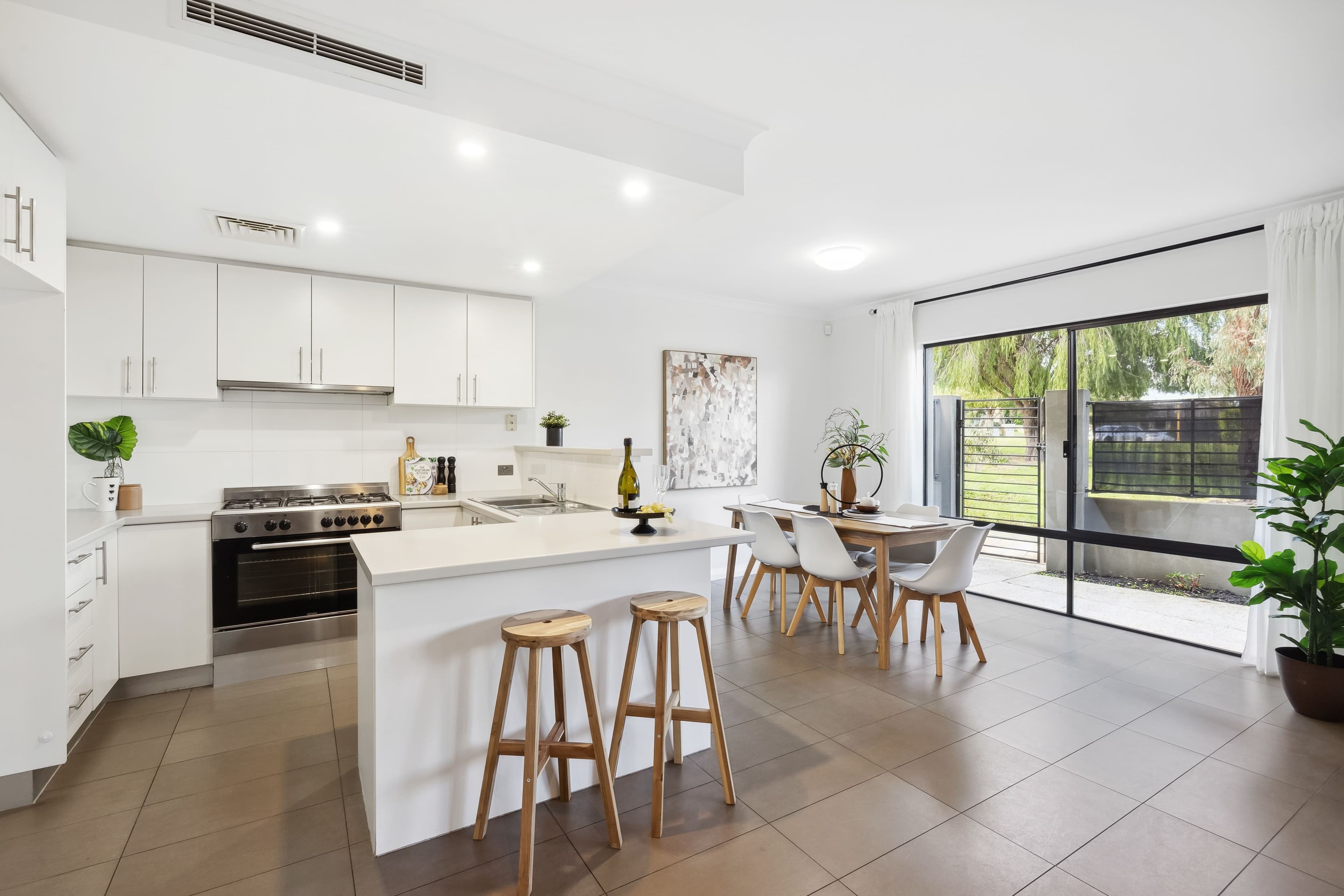 16C Steyning Way, Westminster WA 6061, Westminster - Thumbnail 2