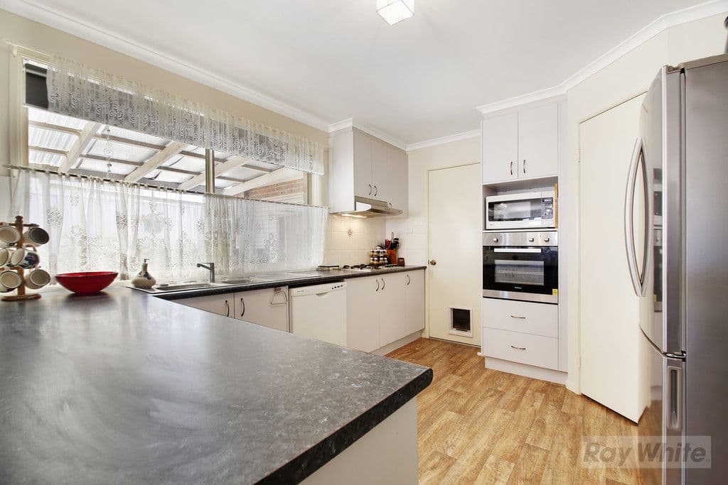 6 Joanna Place, Goulburn - Thumbnail 2