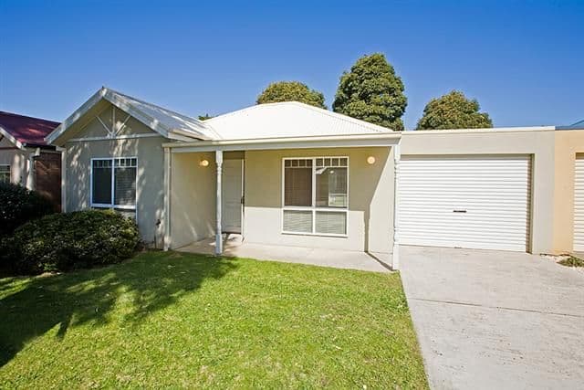 6 Crammond Road, COWES VIC 3922, Cowes - Image 1