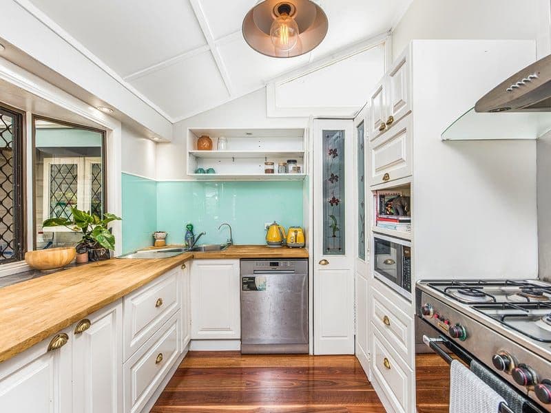 12 Carbethon Street, Manly QLD 4179, Manly - Thumbnail 4