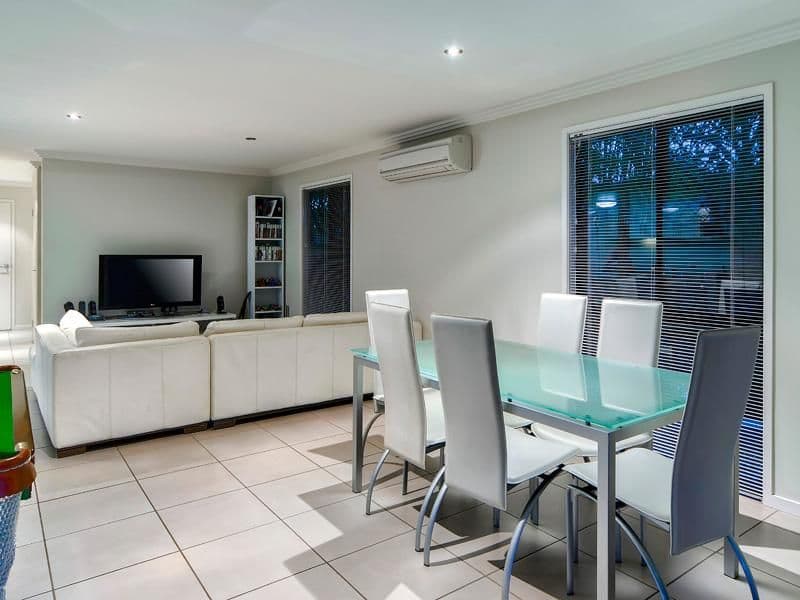 6 Watcombe Street, Wavell Heights QLD 4012, Wavell Heights - Thumbnail 4