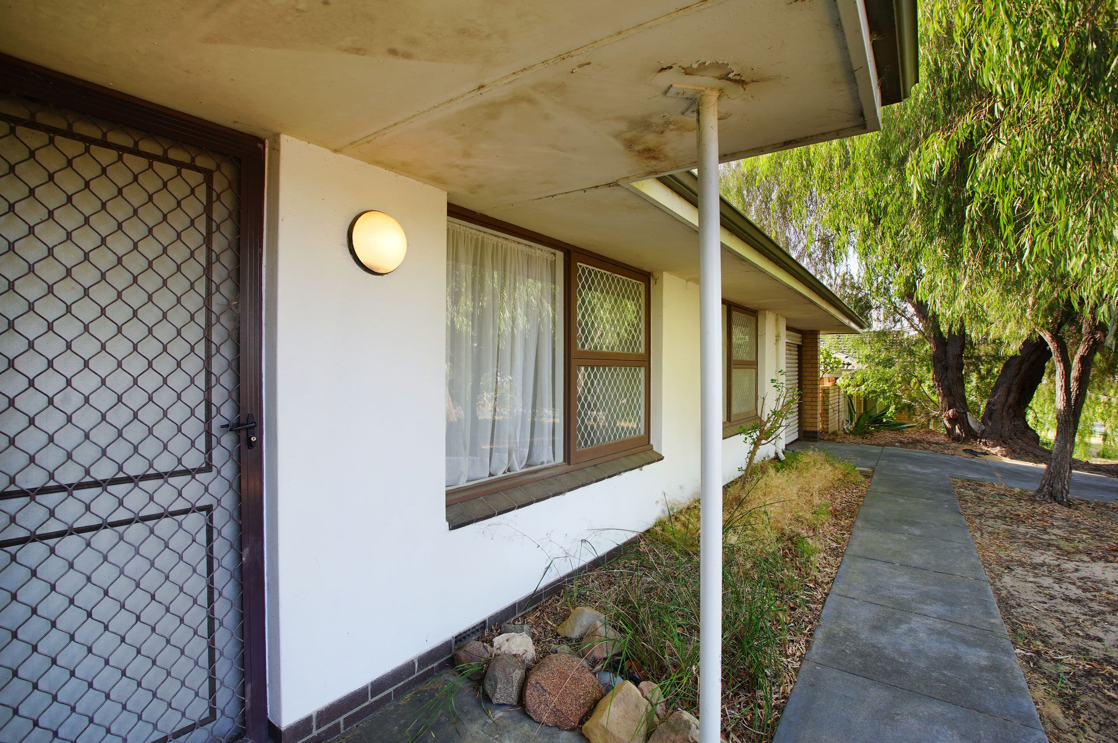 9 Davies Crescent, Kardinya WA 6163, Kardinya - Thumbnail 2