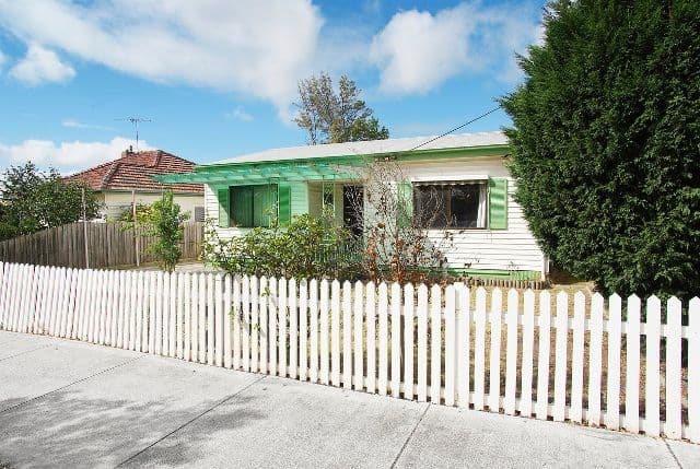 7 Lloyd Street, BELMONT VIC 3216, Belmont - Thumbnail 4