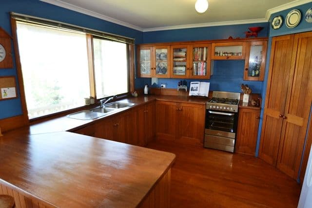 29 Loco Street, SEYMOUR VIC 3660, Seymour - Thumbnail 2