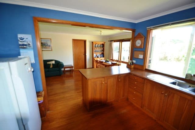 29 Loco Street, SEYMOUR VIC 3660, Seymour - Thumbnail 5