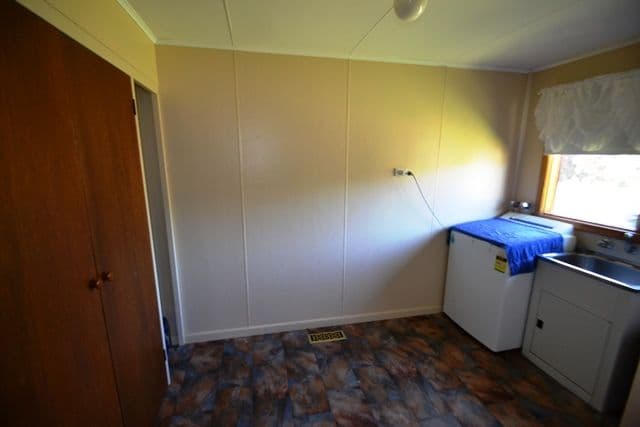 29 Loco Street, SEYMOUR VIC 3660, Seymour - Thumbnail 7