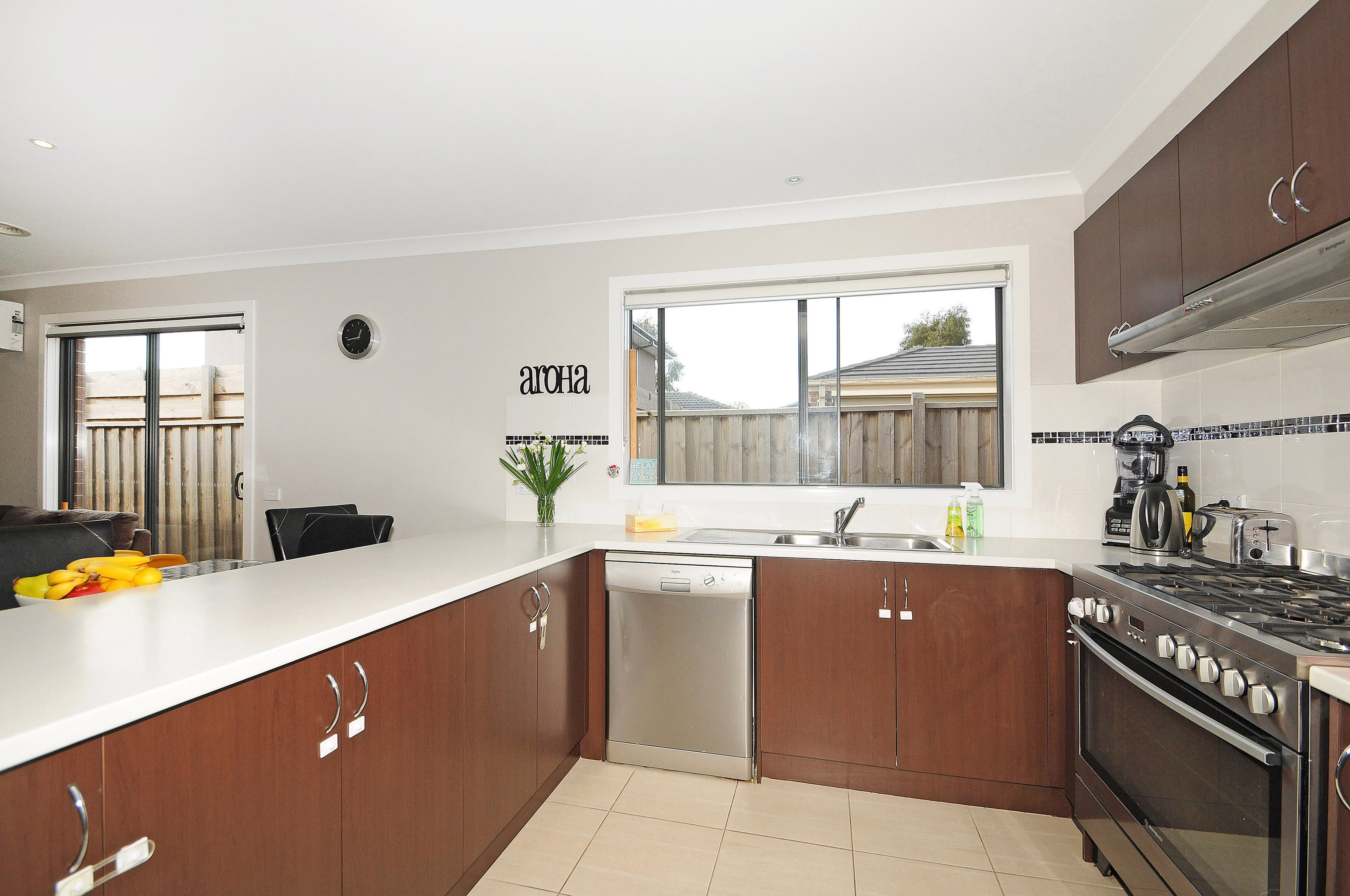 18 Nobel Drive, Cranbourne West VIC 3977, Cranbourne West - Thumbnail 4