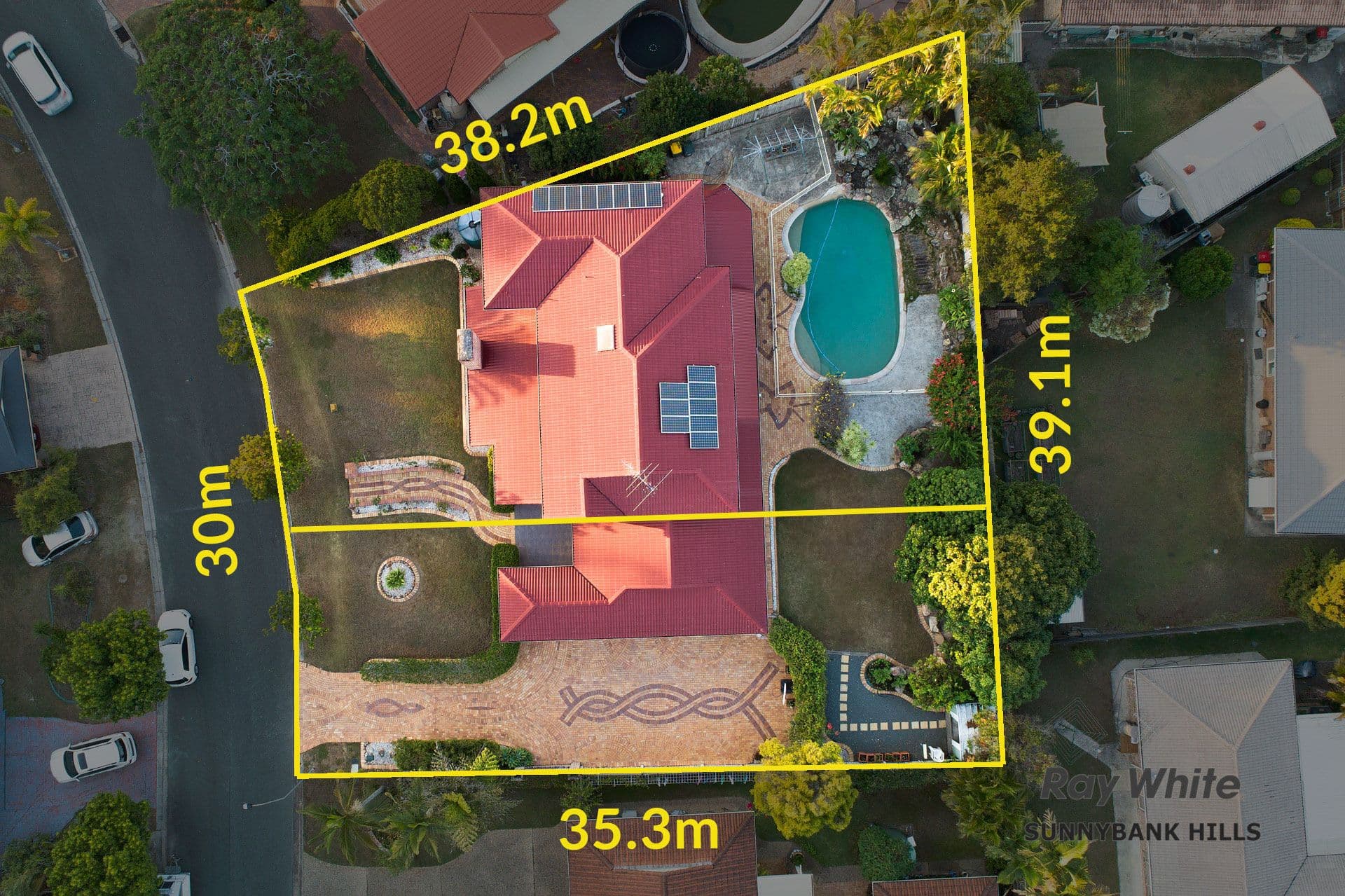 16 Casuarina Crescent, Calamvale QLD 4116, Calamvale - Thumbnail 3