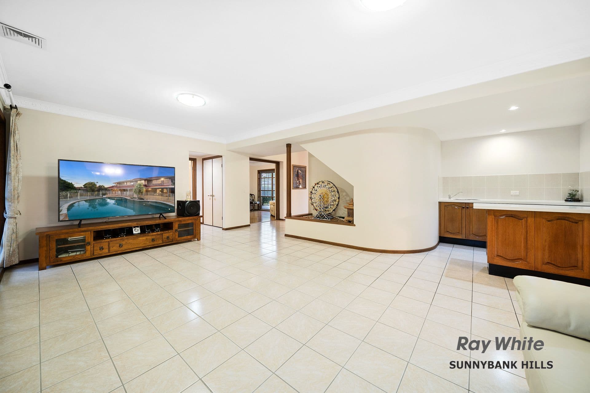 16 Casuarina Crescent, Calamvale QLD 4116, Calamvale - Thumbnail 8