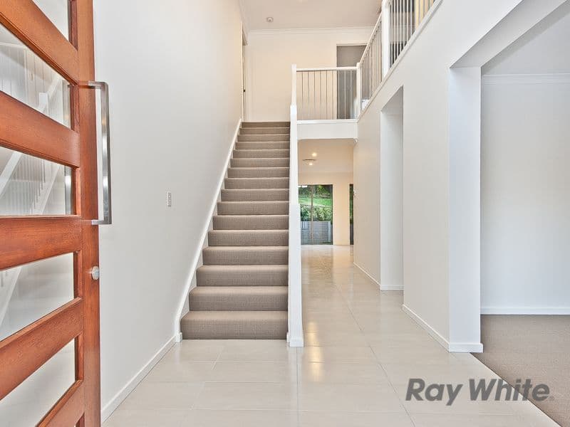 36 Robe Street, Grange QLD 4051, Grange - Thumbnail 2