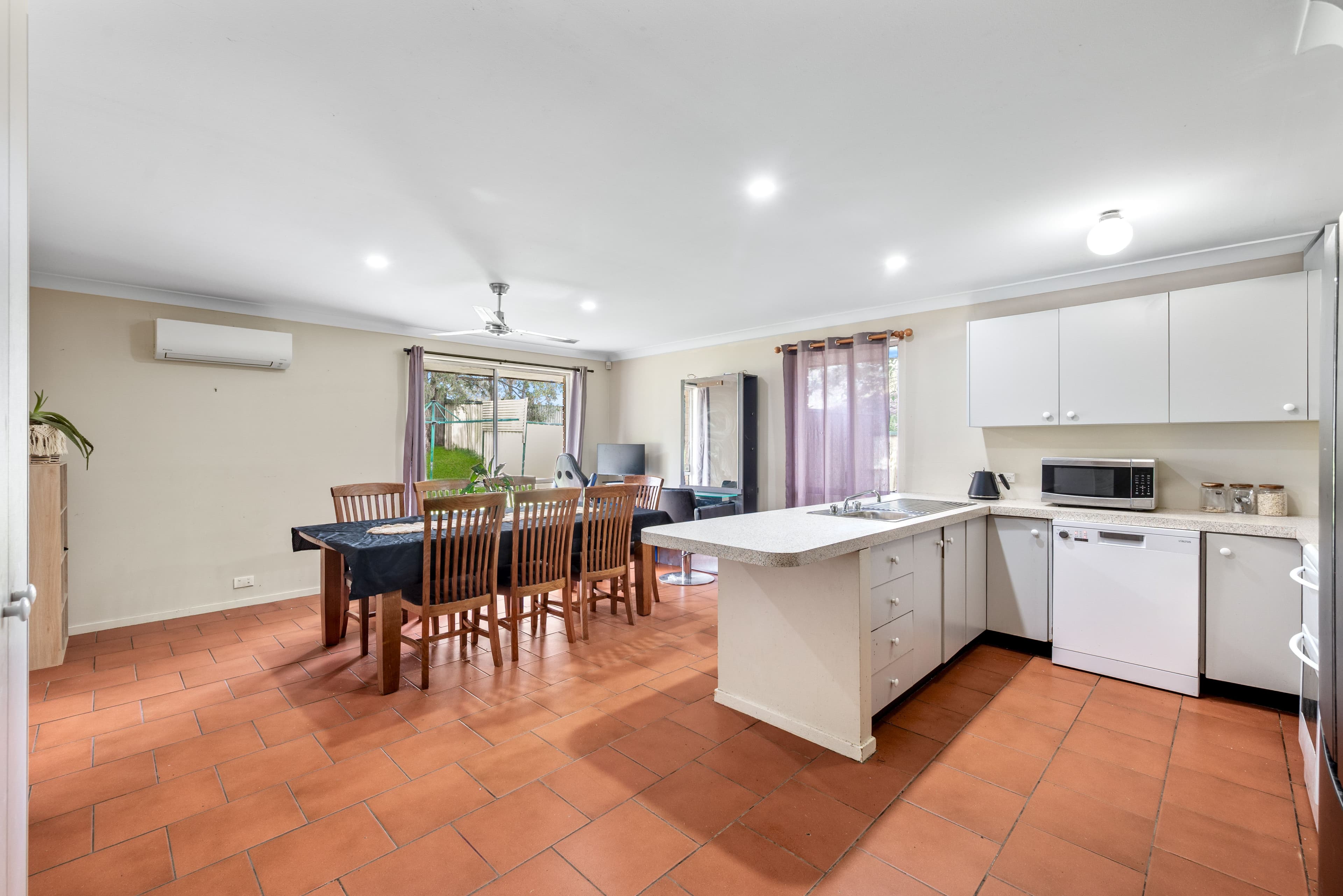 36 Randall Avenue, Minto NSW 2566, Minto - Thumbnail 3