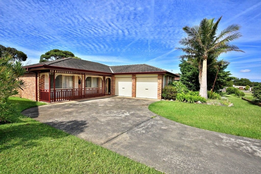 2 Glenholme Way, Culburra Beach - Image 1