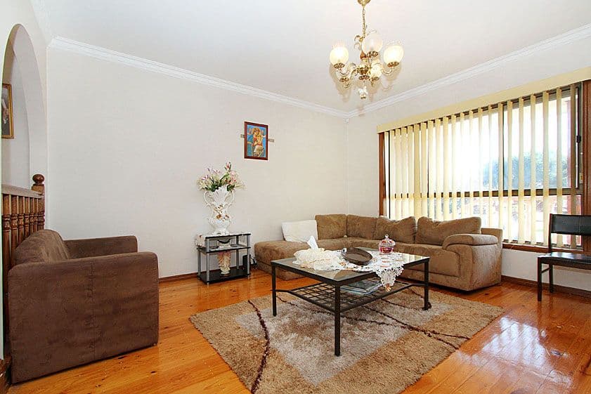 5 Warra Court, THOMASTOWN VIC 3074, Thomastown - Thumbnail 5