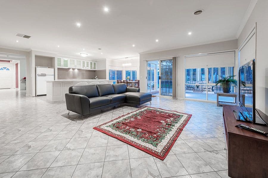 14 Elmwood Place, Craigieburn VIC 3064, Craigieburn - Thumbnail 4