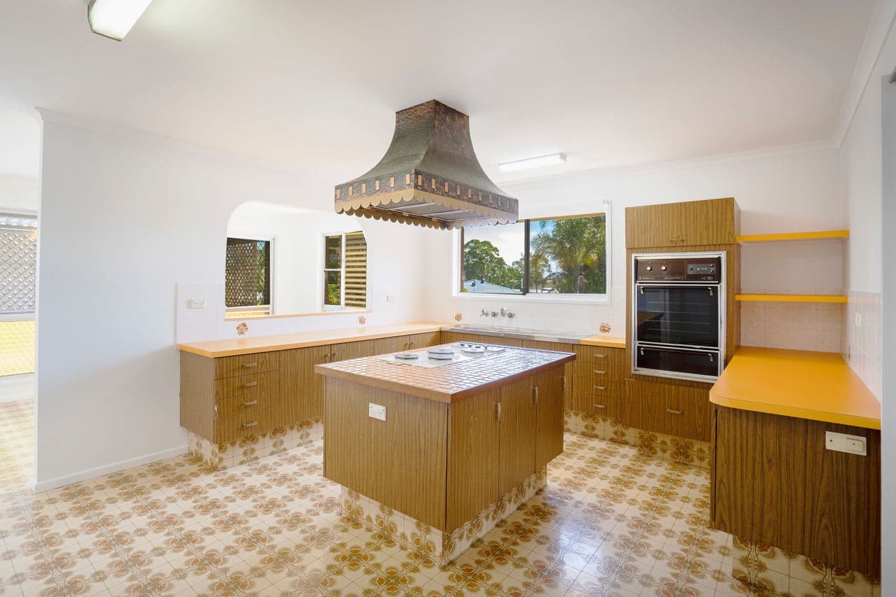 15 Avon Avenue, Banksia Beach QLD 4507, Banksia Beach - Thumbnail 3