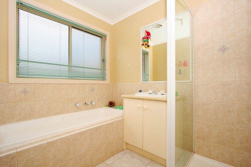 11 Varna Court, HILLSIDE VIC 3037, Hillside - Thumbnail 5