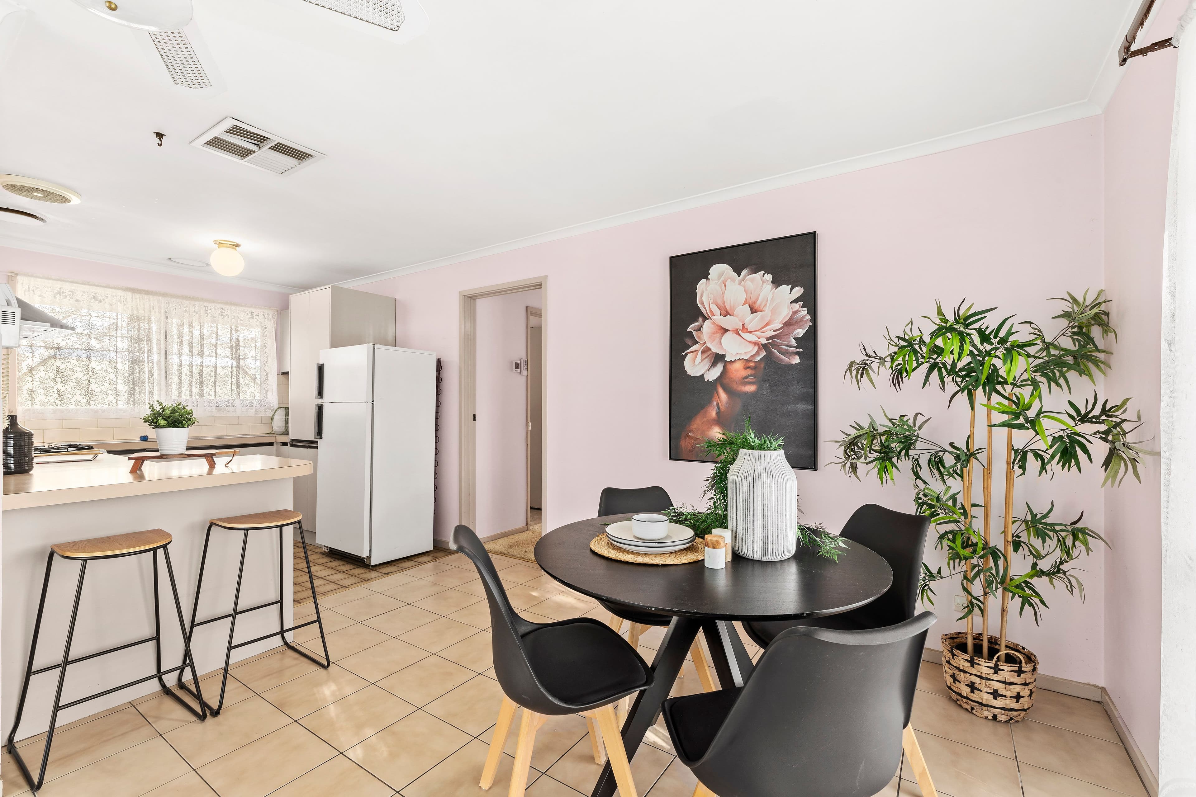 1411 Pascoe Vale Road, Meadow Heights VIC 3048, Meadow Heights - Thumbnail 5